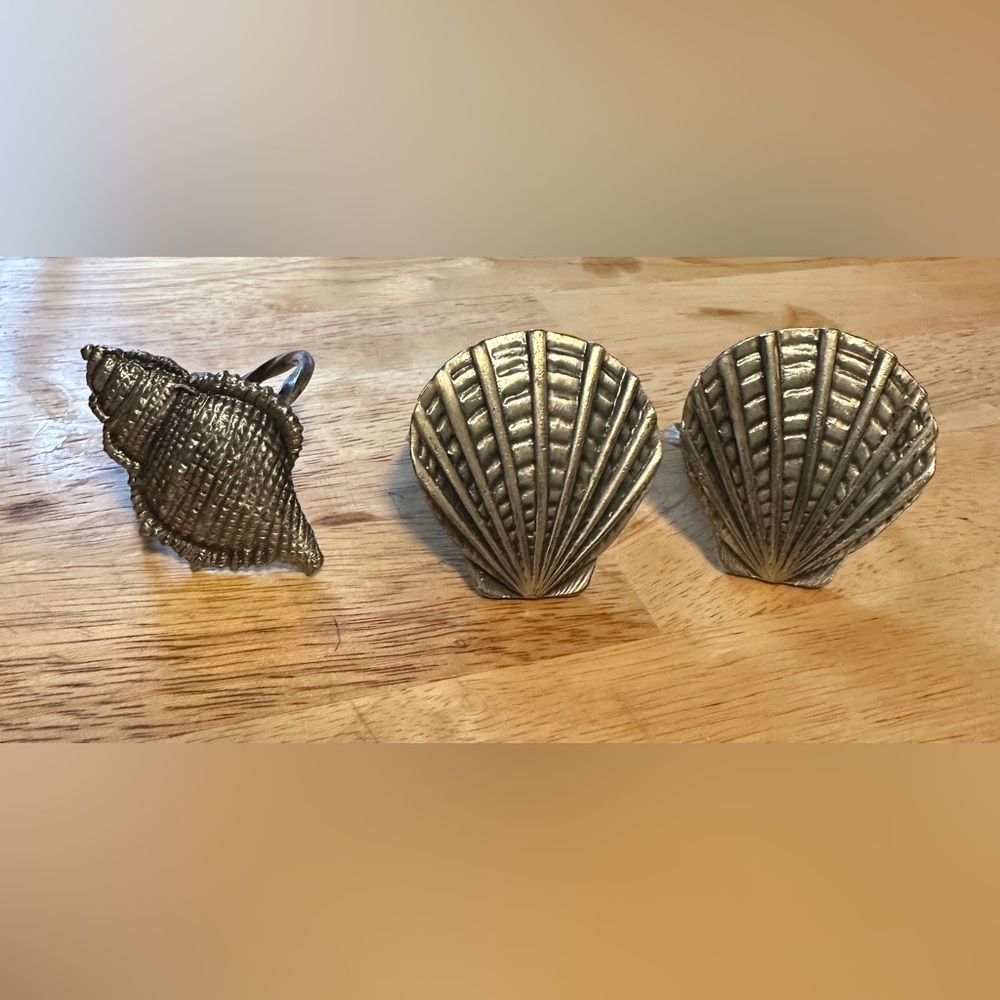 Beaulieu Vineyard BV Vintage Pewter Metal Napkin Rings sea shells, Set of 3